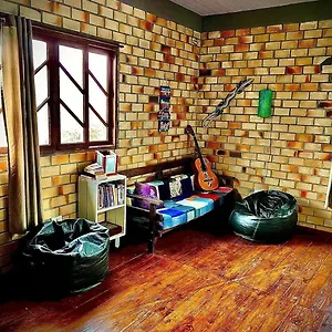 Albergue Paraiso Embau, Palhoça